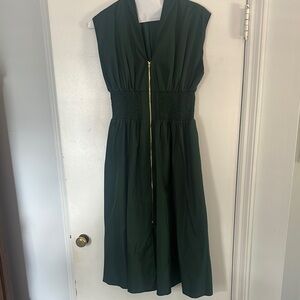 Entro Green and Gold Sleeveless V-Neck Sundress